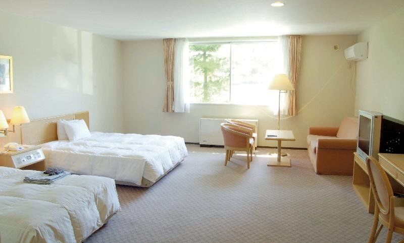 Yutorelo Karuizawa Hotel Bagian luar foto
