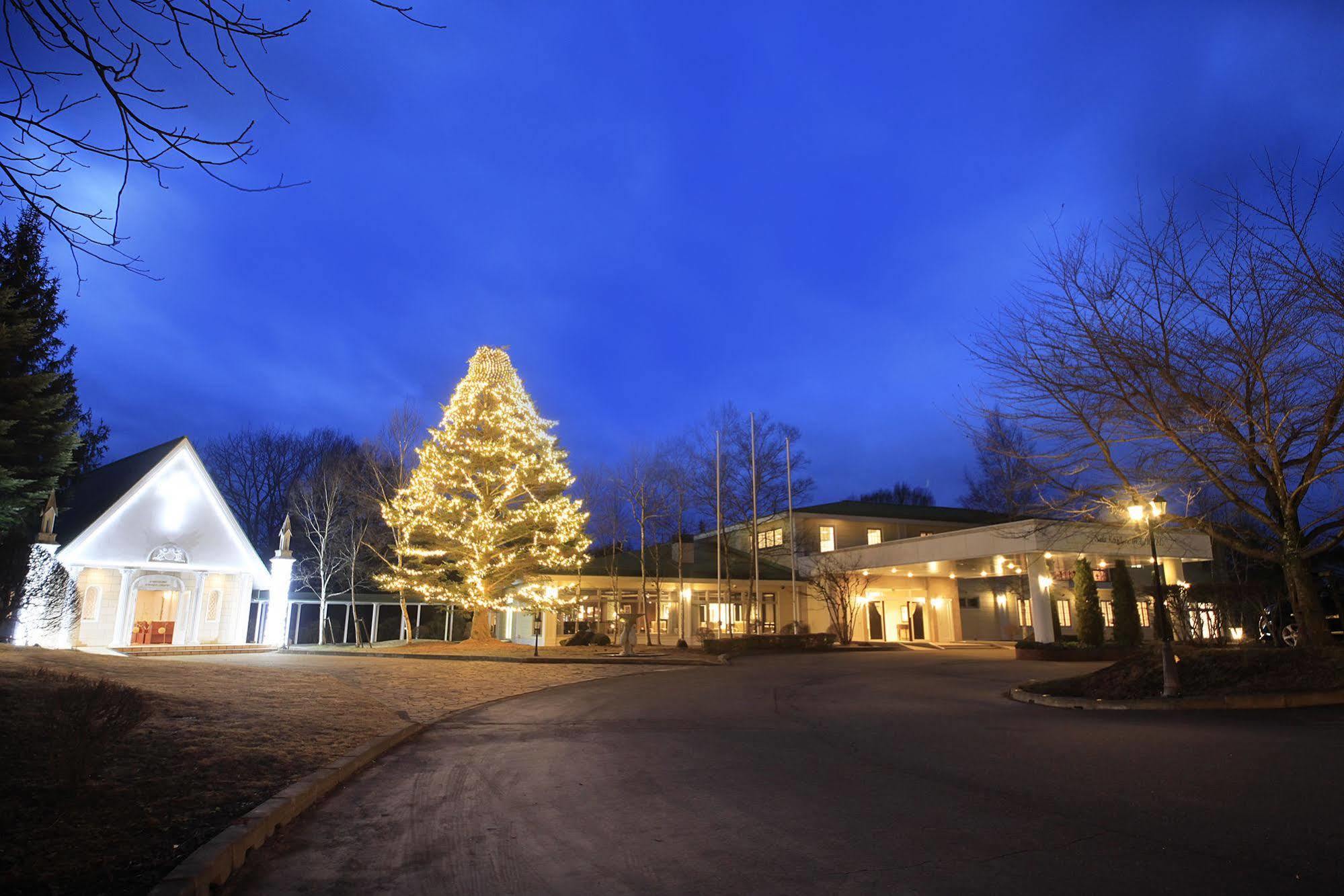 Yutorelo Karuizawa Hotel Bagian luar foto